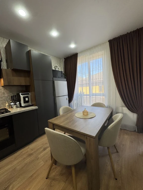 No commission! Certificate! Voucher! Resolution! Stylish apartment