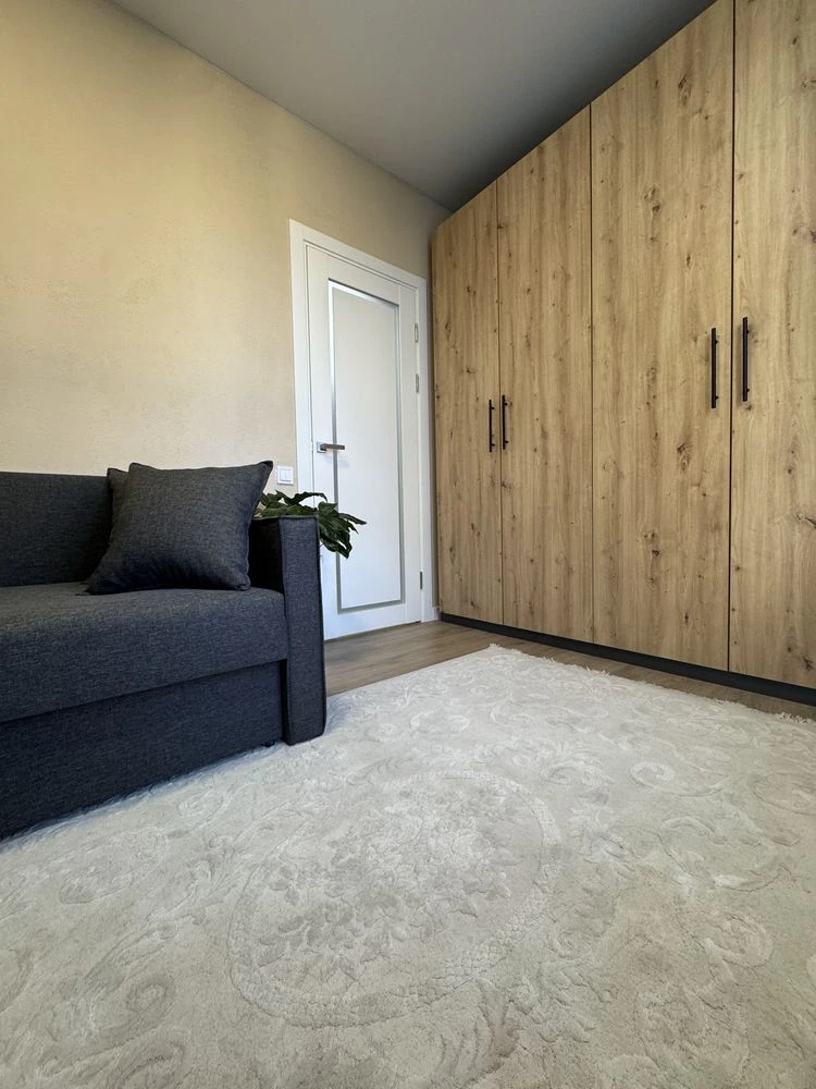 No commission! Certificate! Voucher! Resolution! Stylish apartment
