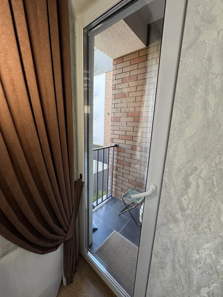 No commission! Certificate! Voucher! Resolution! Stylish apartment