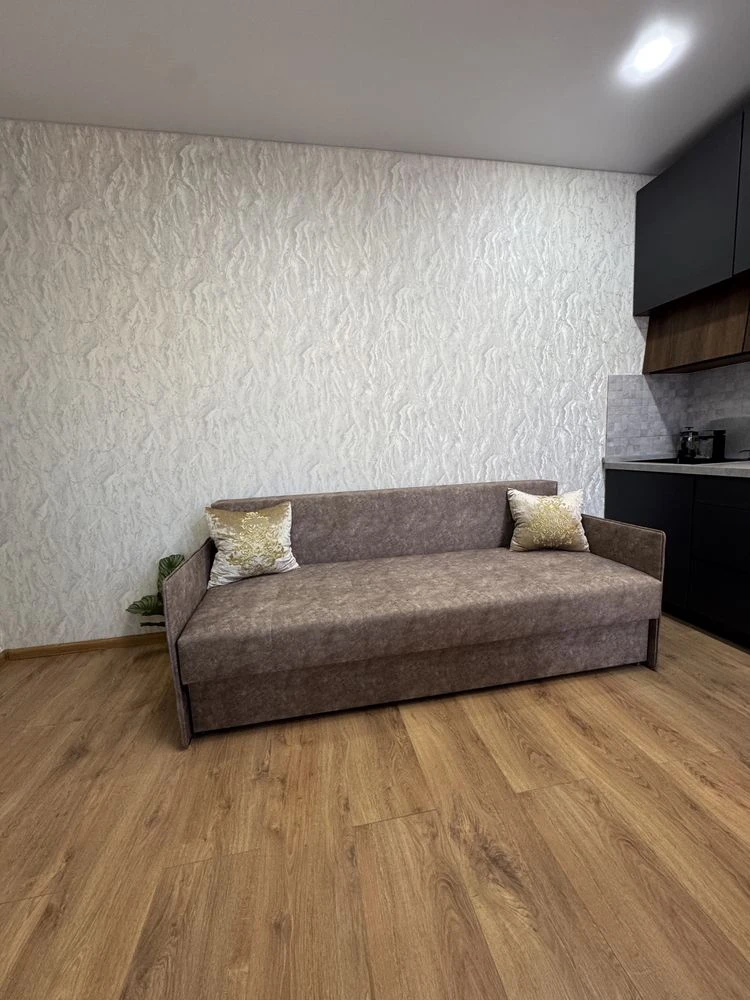 No commission! Certificate! Voucher! Resolution! Stylish apartment