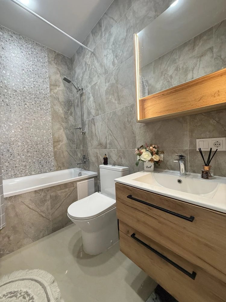 No commission! Certificate! Voucher! Resolution! Stylish apartment