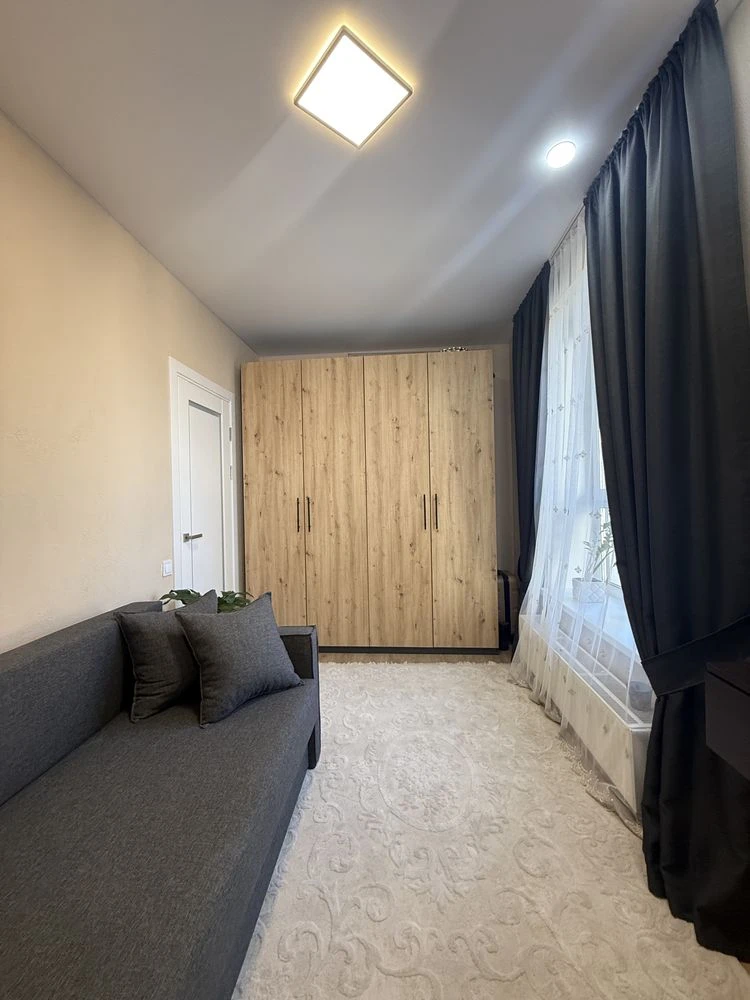 No commission! Certificate! Voucher! Resolution! Stylish apartment