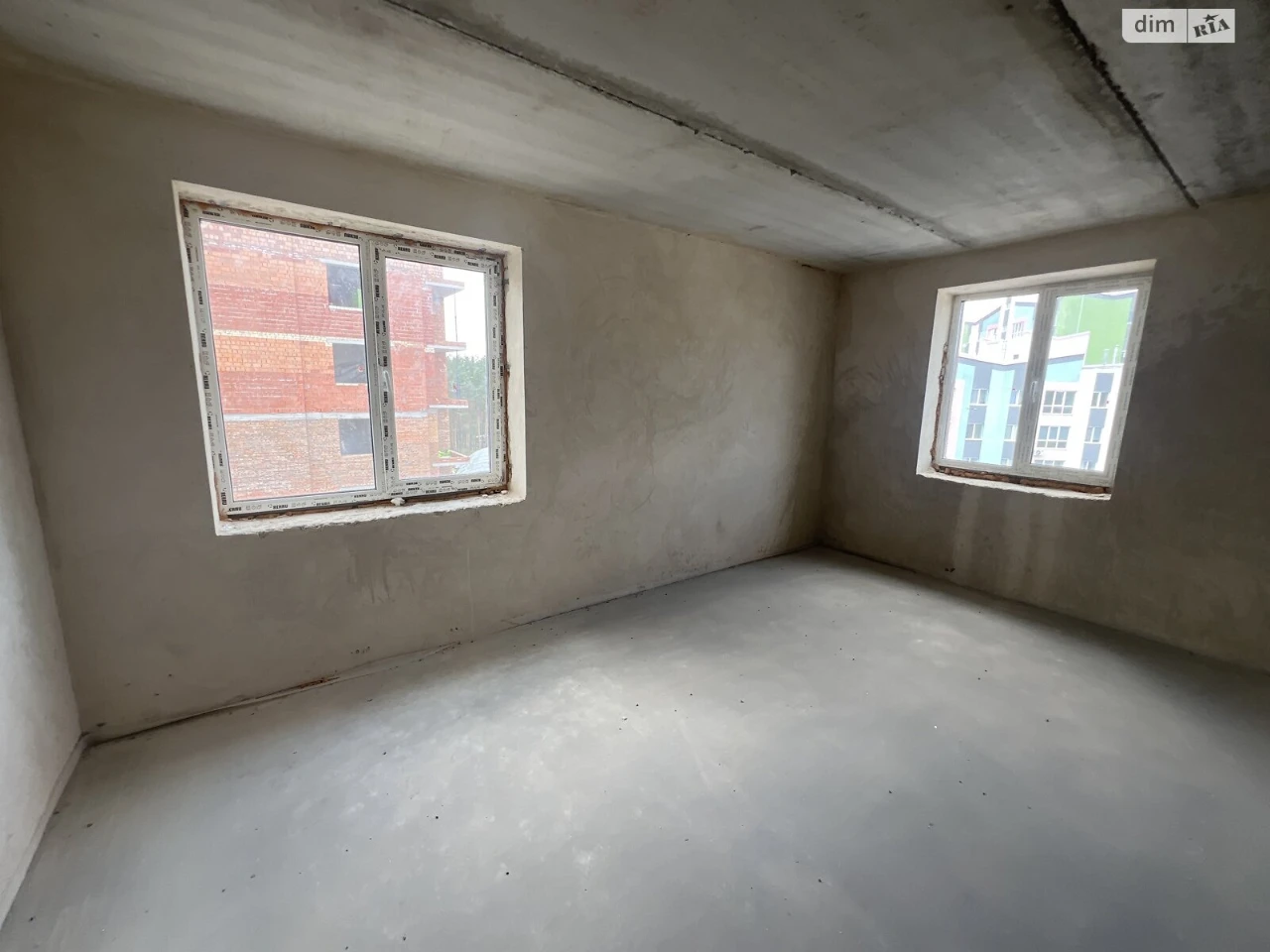 Apartment for Sale in Romanivka