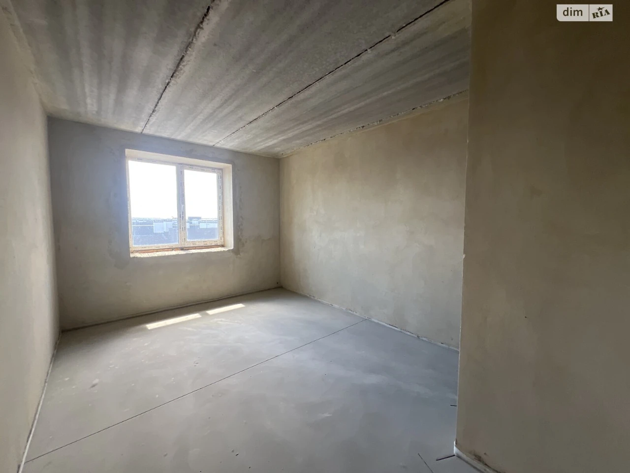 Apartment for Sale in Romanivka