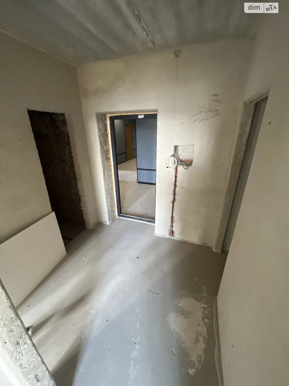Apartment for Sale in Romanivka