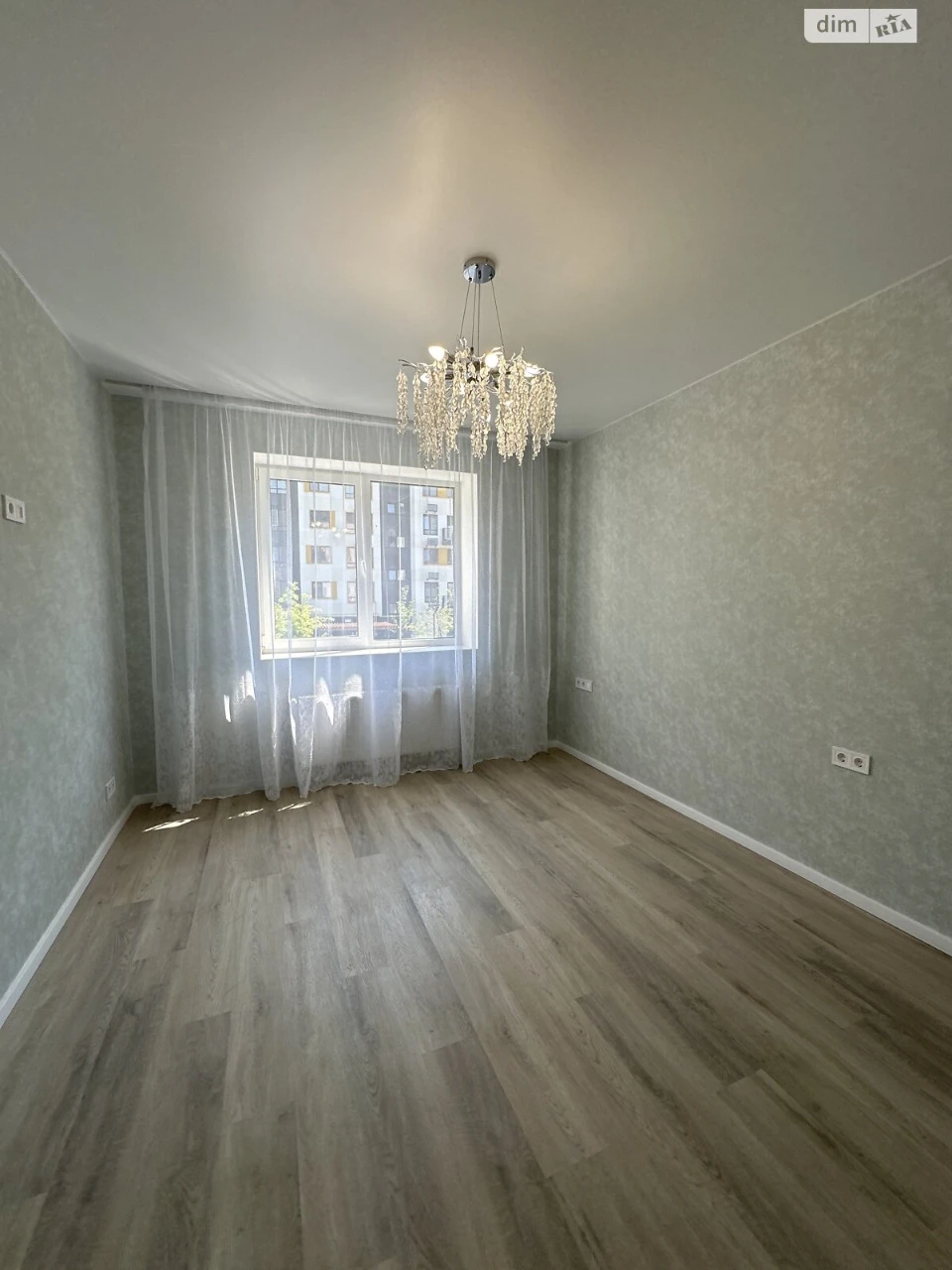 Продается Квартира в Романовке