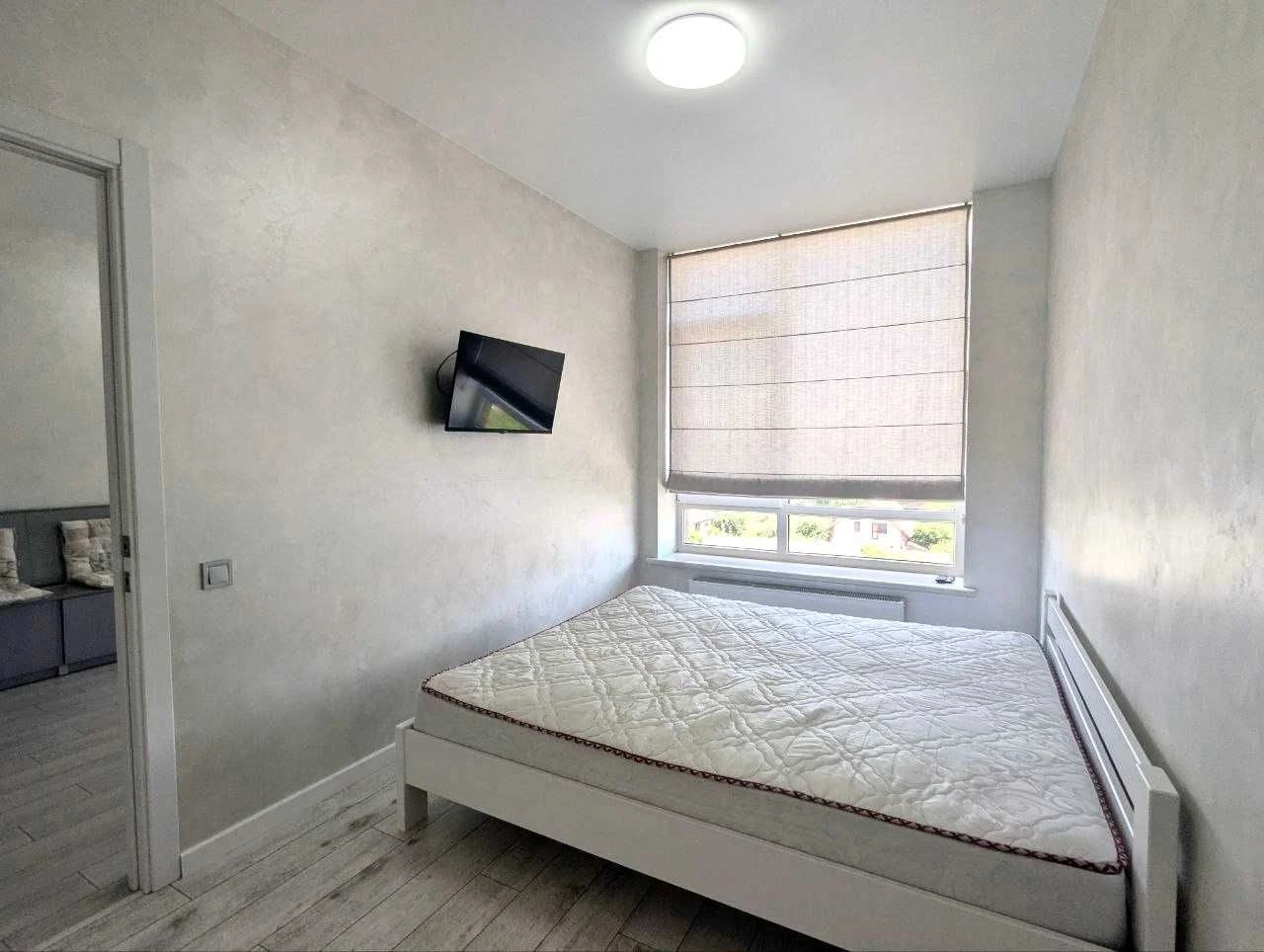 Apartment on Soborna Street 9, "Delux" Residence - gated area, with
