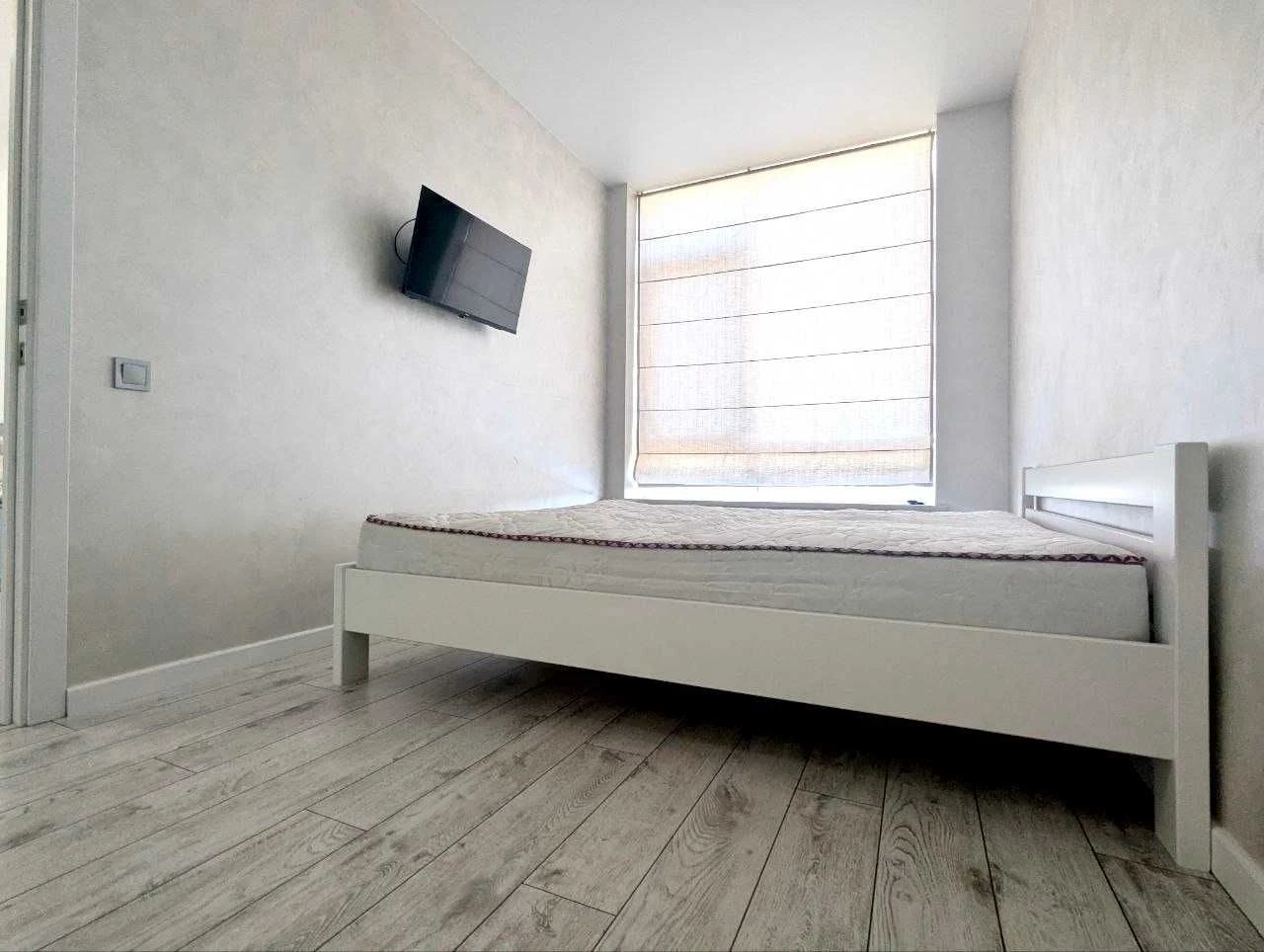 Apartment on Soborna Street 9, "Delux" Residence - gated area, with