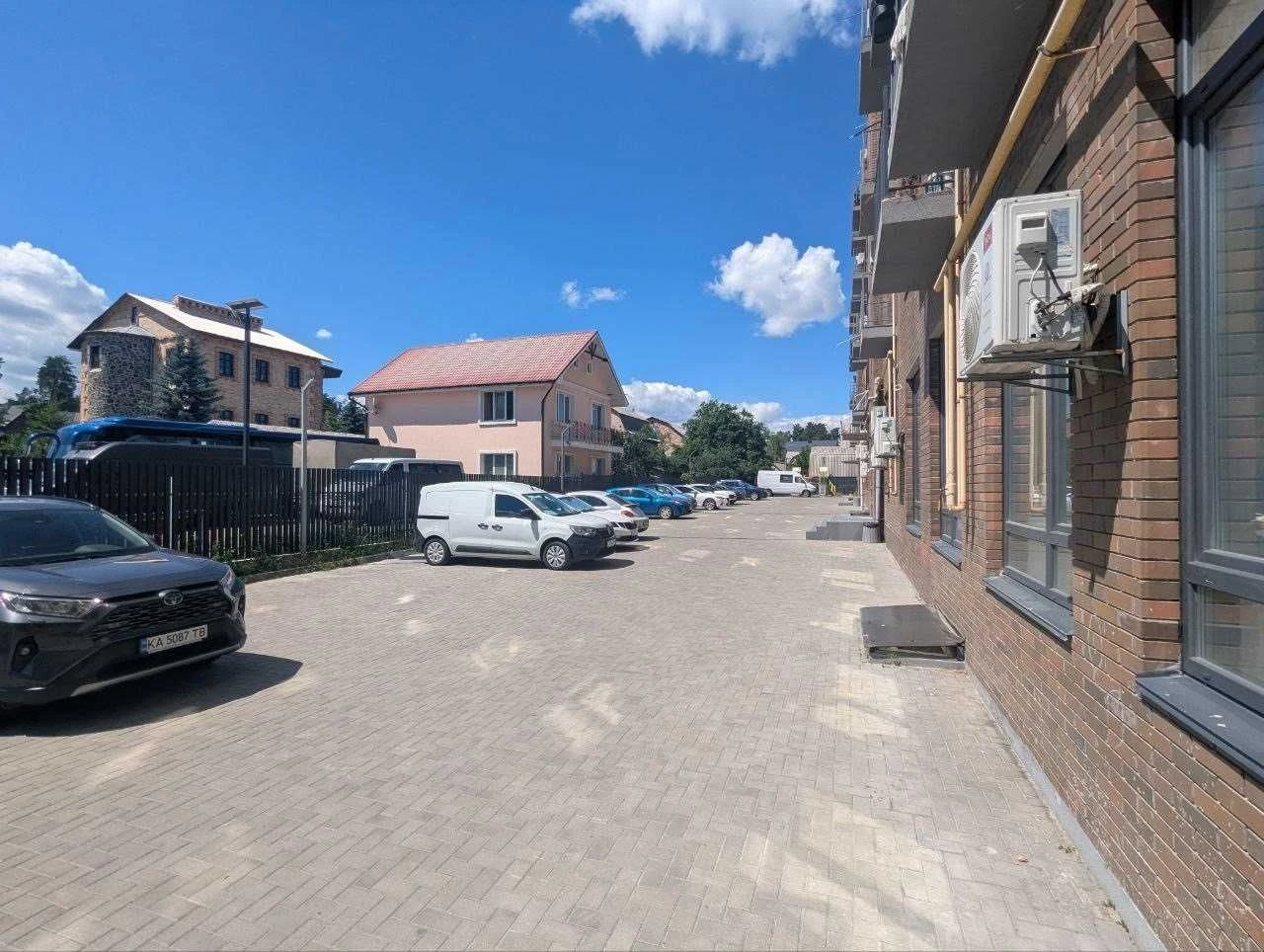 Apartment on Soborna Street 9, "Delux" Residence - gated area, with