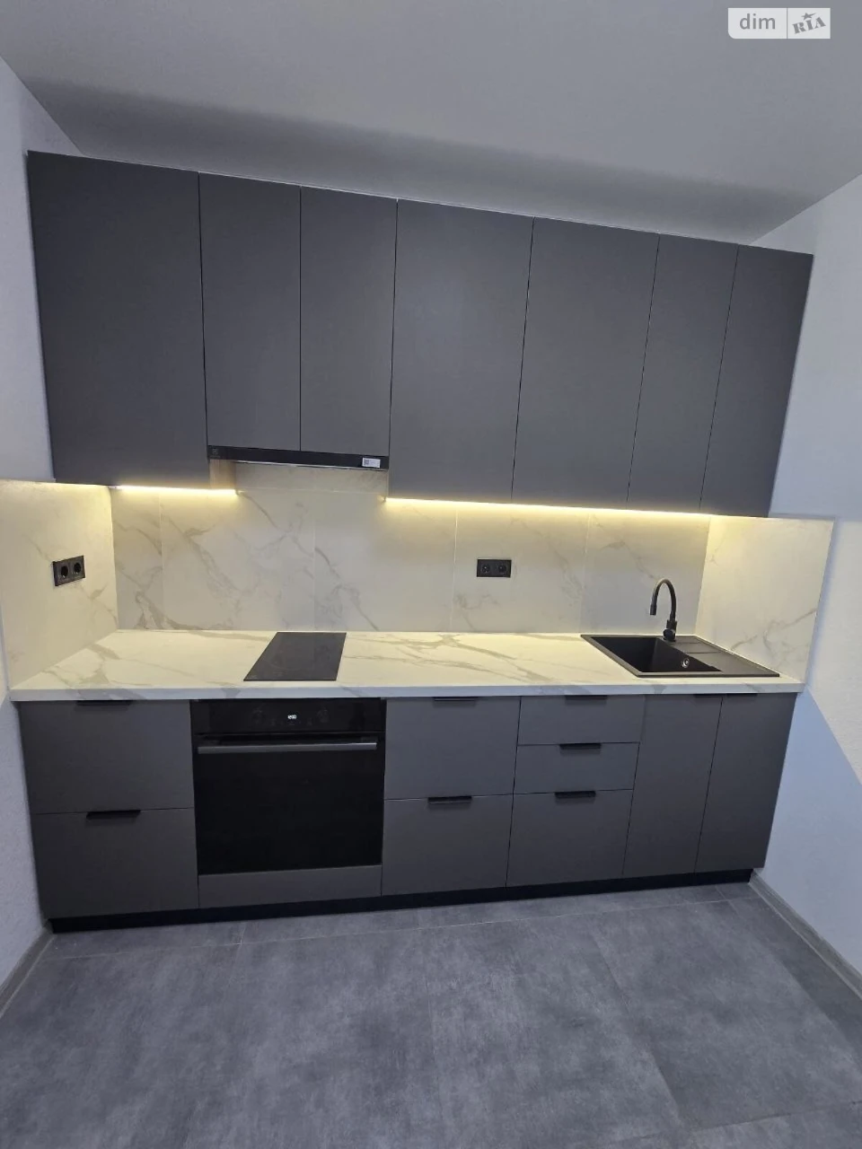 Apartment for Sale in Romaniyka