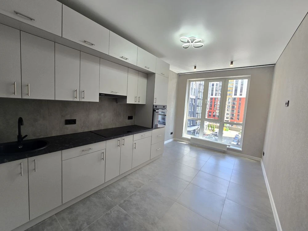 1 apartment with renovation, Irpin City Residence, new renovation, never lived in! Low price.