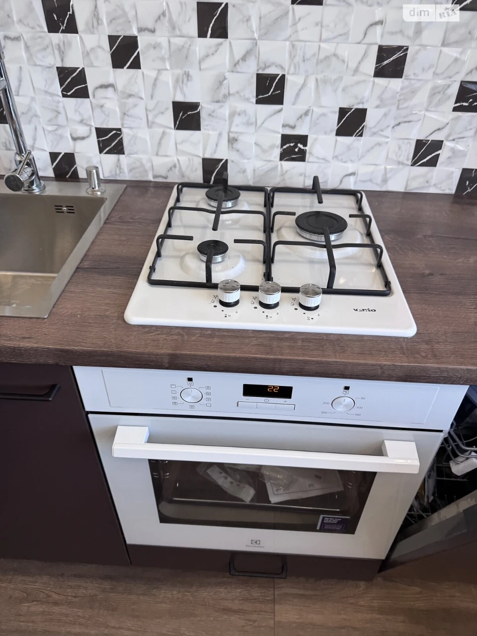 Продажа Квартиры Романівка
