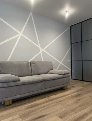 Large Euro 3-room apartment 76m2, tax 2%, gas!