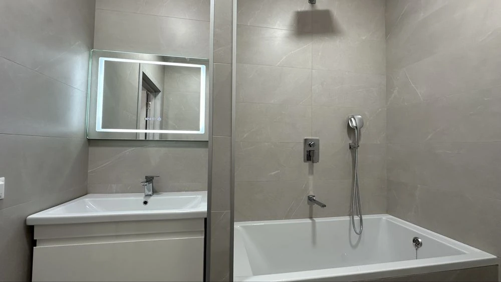 Urgent! 2-room apartment for sale in Park Central