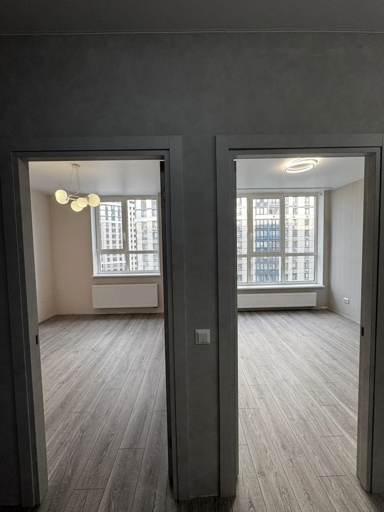 Urgent! 2-room apartment for sale in Park Central