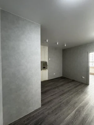 Urgent! 2-room apartment for sale in Park Central