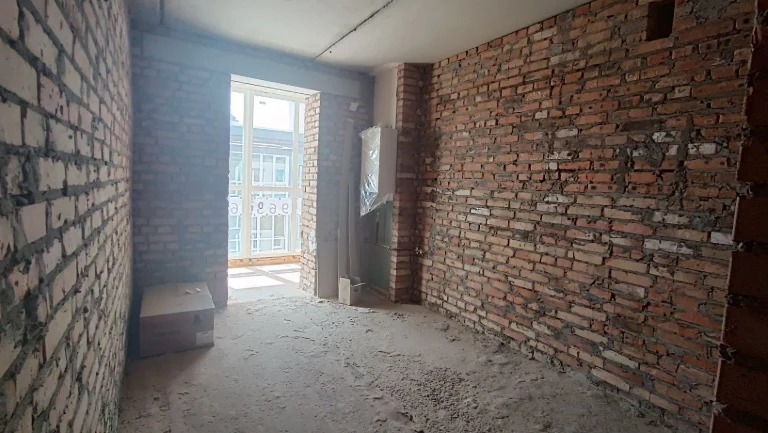2 room apartment for sale with gas heating!