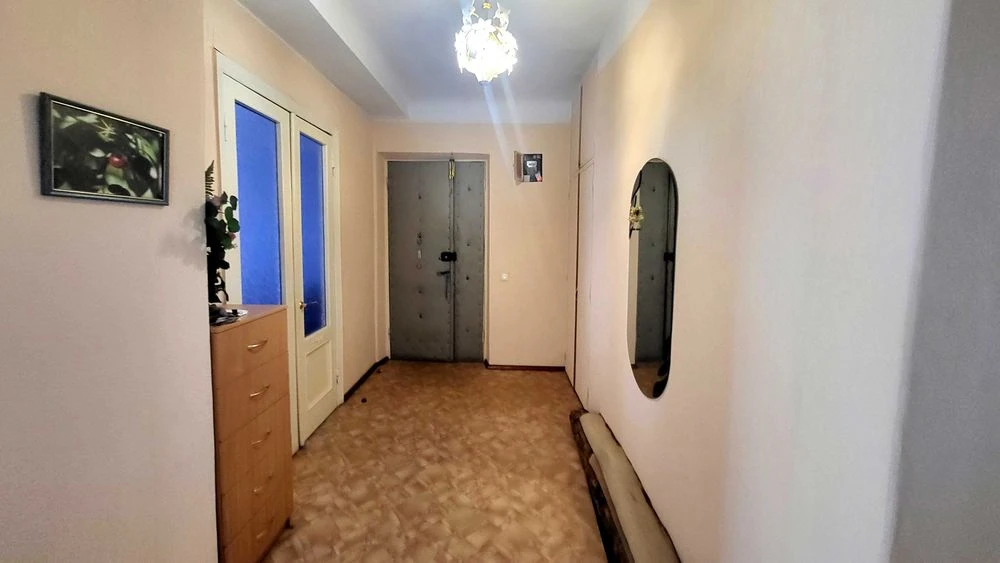 Продажа 2-х к.кв. ул. Валерия Лабоновского дом. 19, 3-й эт