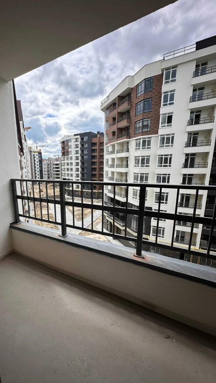 Продажа просторной 3-комнатной квартиры 80 м² с большой кухней