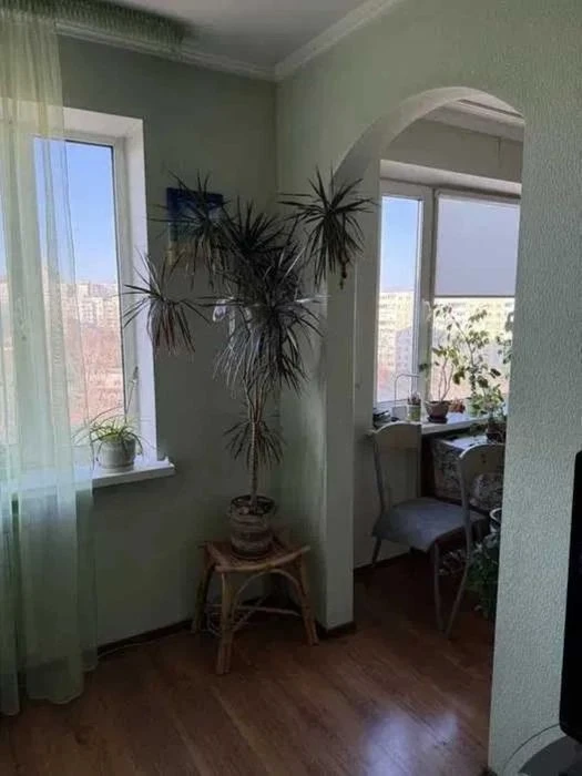 Без % Продам 3-комн. Приречная ул. 27, 65 м. кв