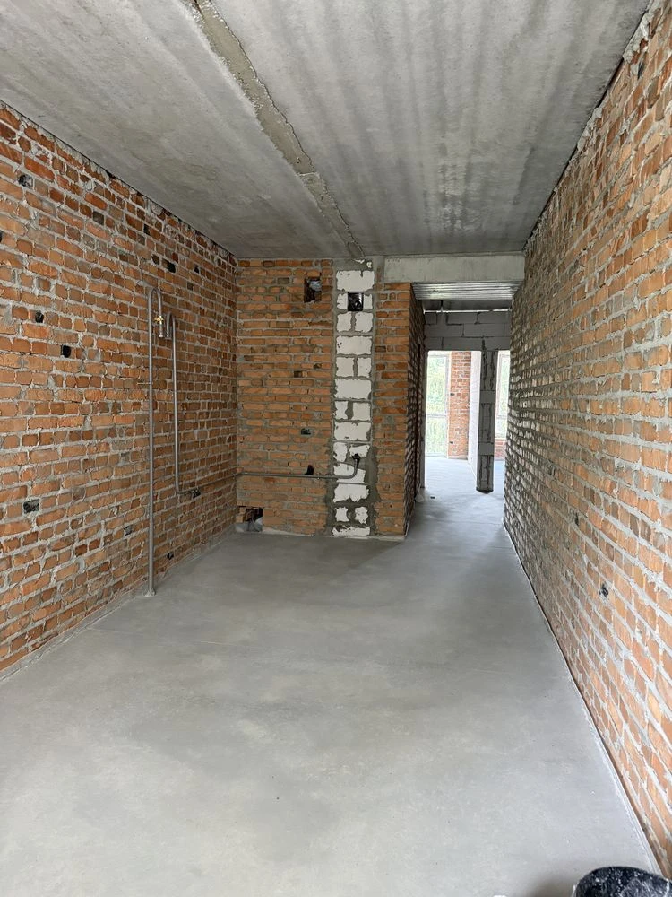 Продается 2-комнатная квартира с видом на парк Дубки в Ирпене