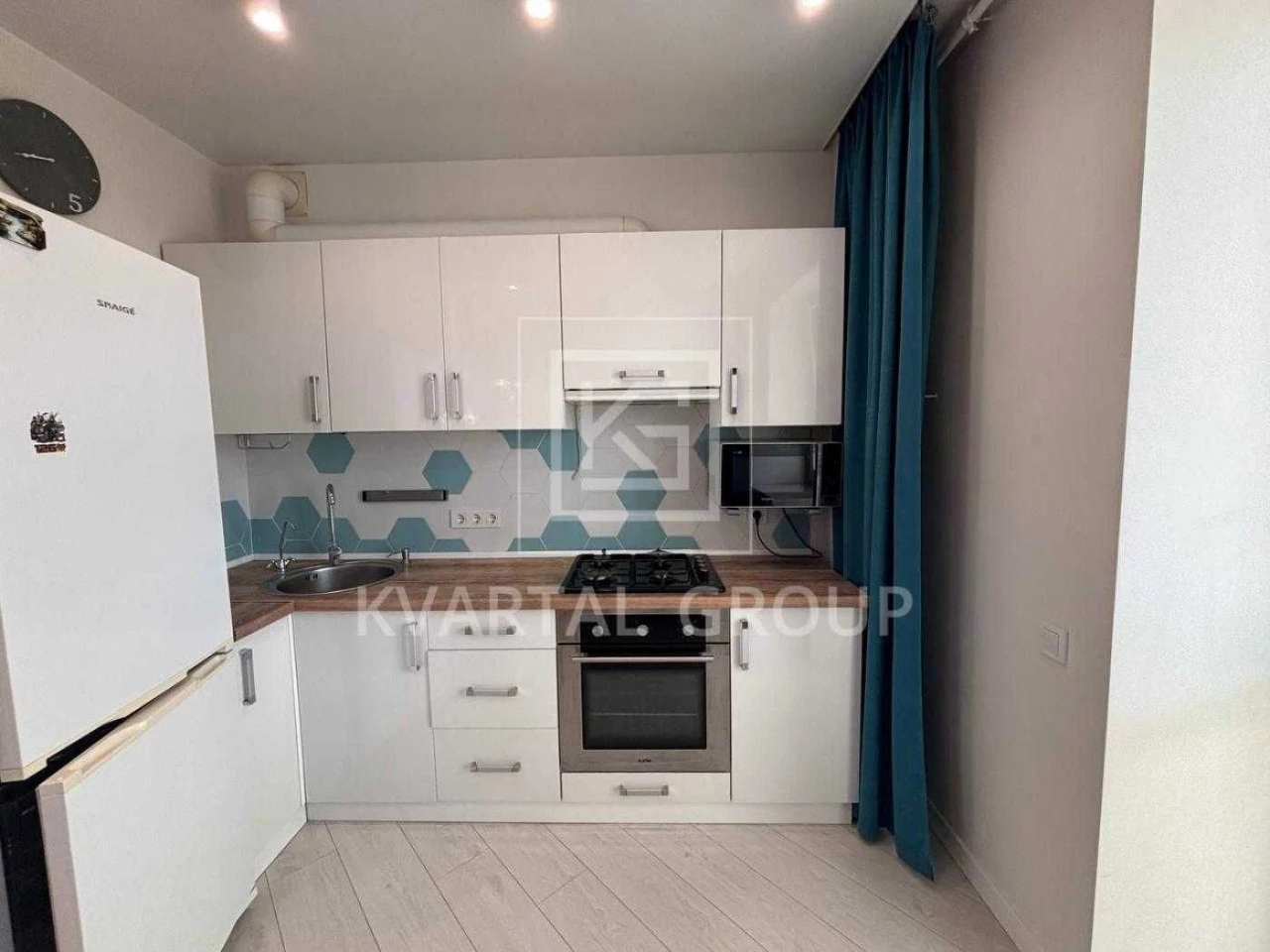 Stylish Apartment in the City Center with a Private Terrace