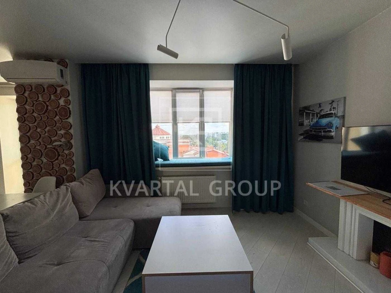Stylish Apartment in the City Center with a Private Terrace