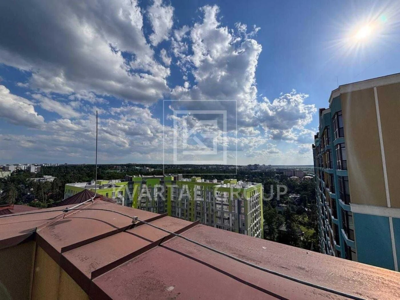 Stylish Apartment in the City Center with a Private Terrace