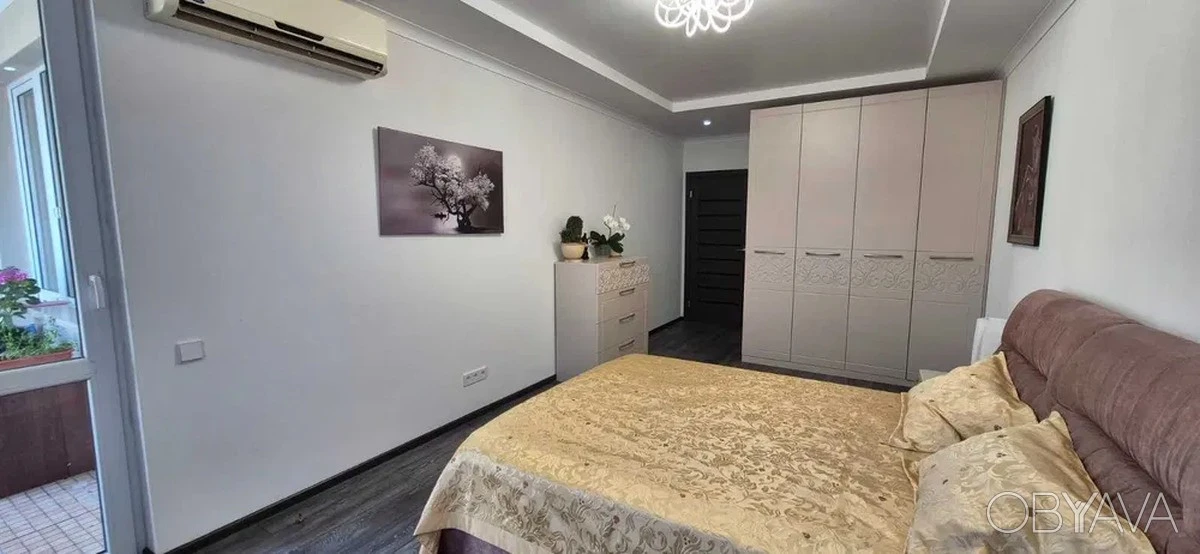 1-кімнатна квартира, 63 кв.
