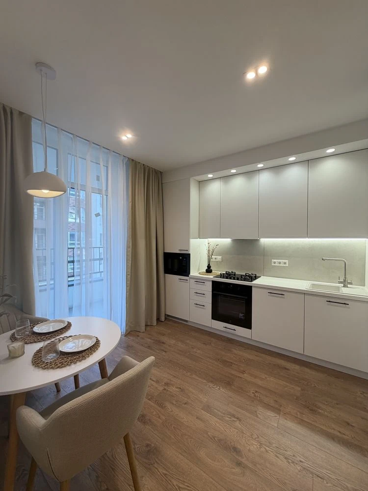 FOR SALE 1-bedroom apartment renovated in Synergy City Gas heating