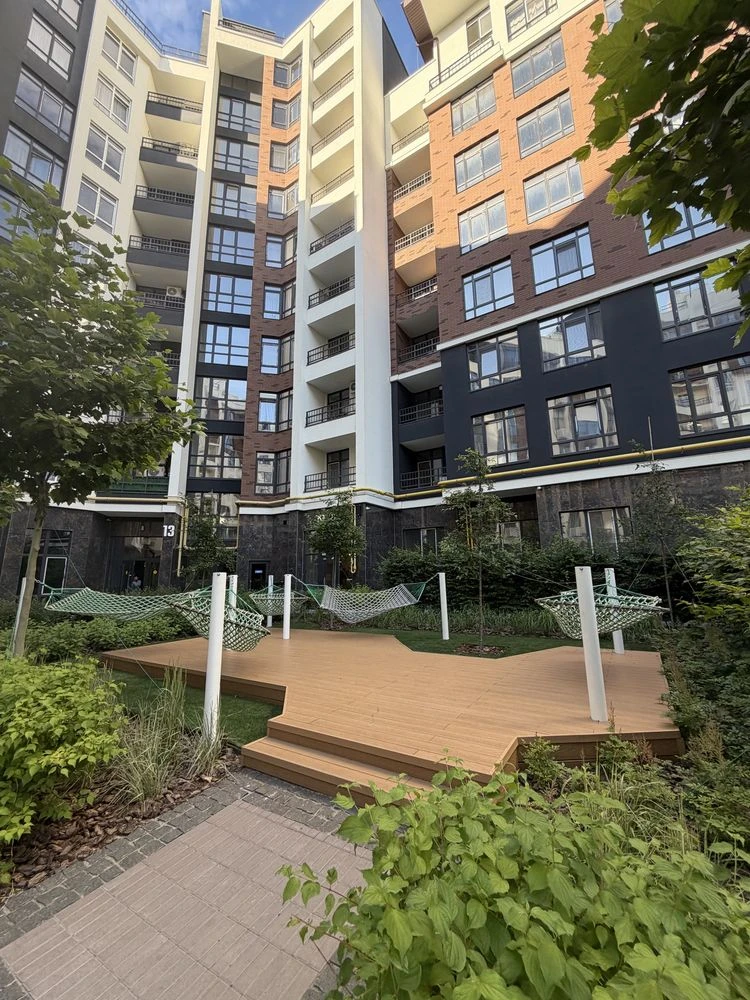 FOR SALE 1-bedroom apartment renovated in Synergy City Gas heating