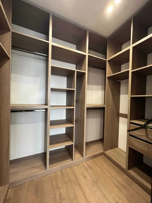 Residential complex Mistechko Tsentralne 1 bedroom / no one lived there
