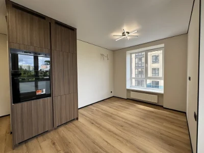 Two-bedroom apartment with new renovation! Irpin'