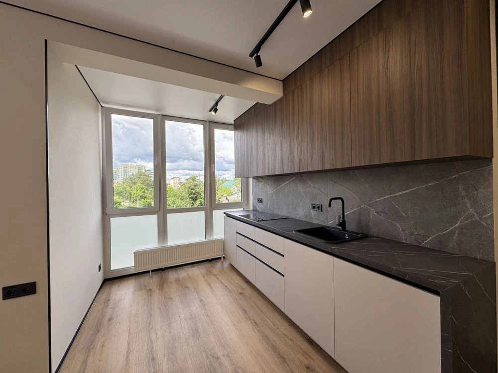 Two-bedroom apartment with new renovation! Irpin'