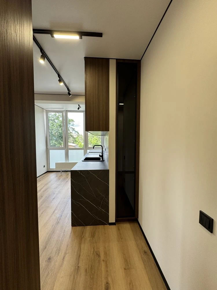 Two-bedroom apartment with new renovation! Irpin'