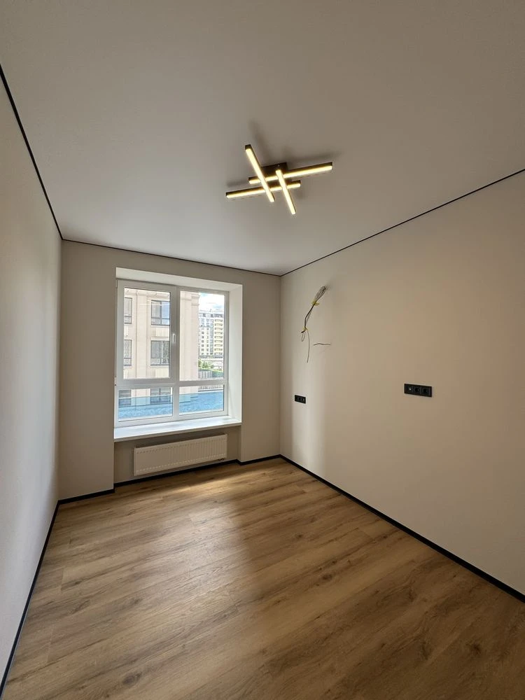 Two-bedroom apartment with new renovation! Irpin'