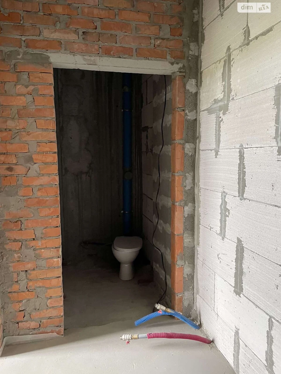Apartment for Sale in Romanivka