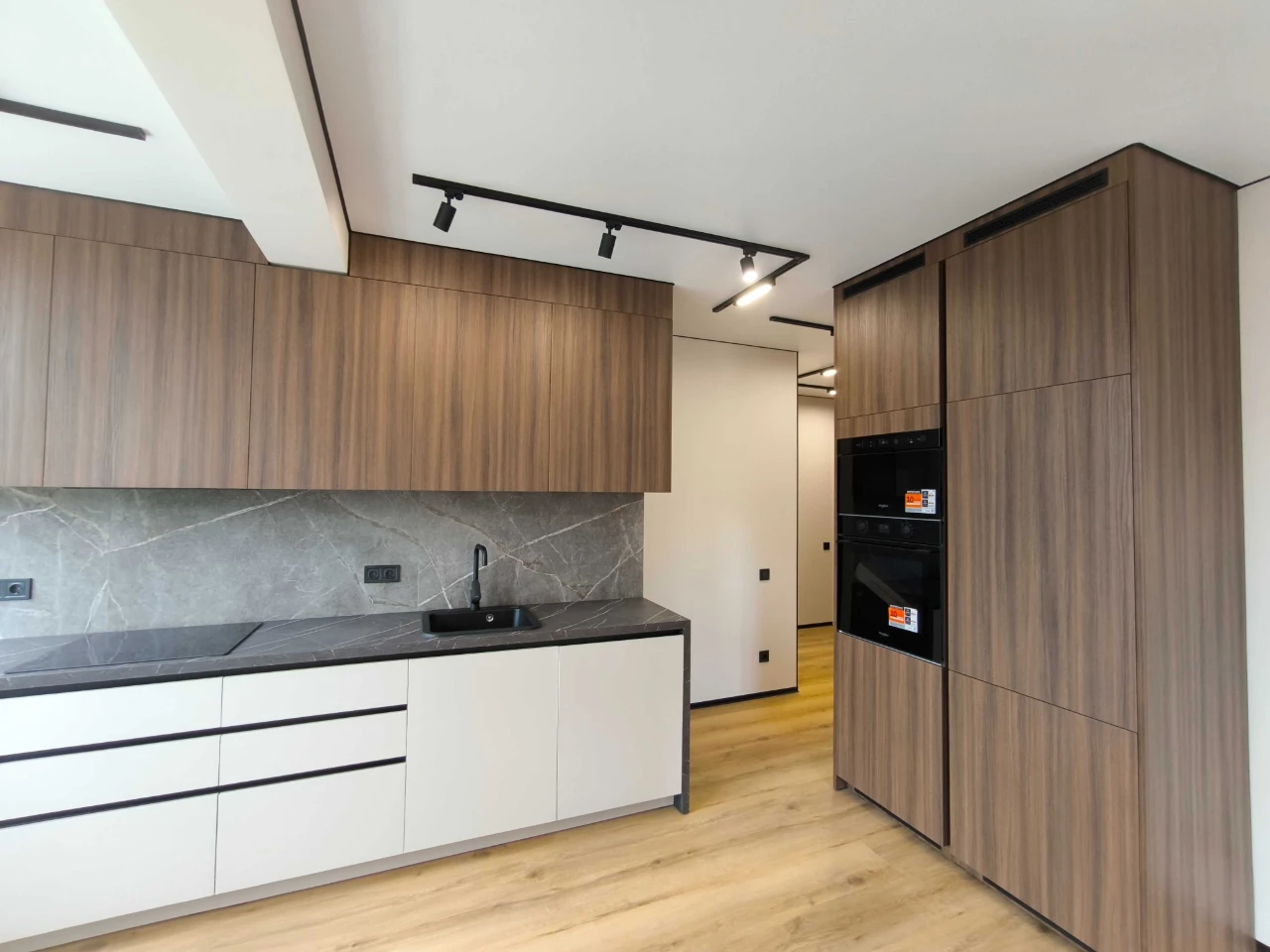 For Sale: Apartment with New Renovation in ЖК Central Premium