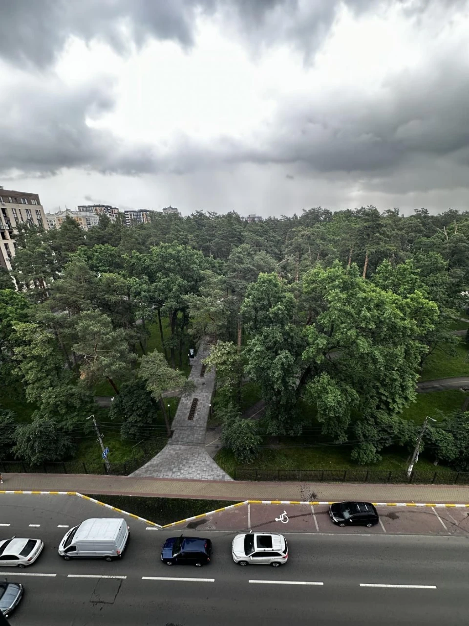 2к квартира в  Роял Парк в центрі міста