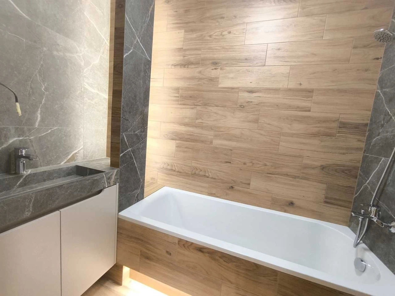 For Sale: Apartment with New Renovation in ЖК Central Premium