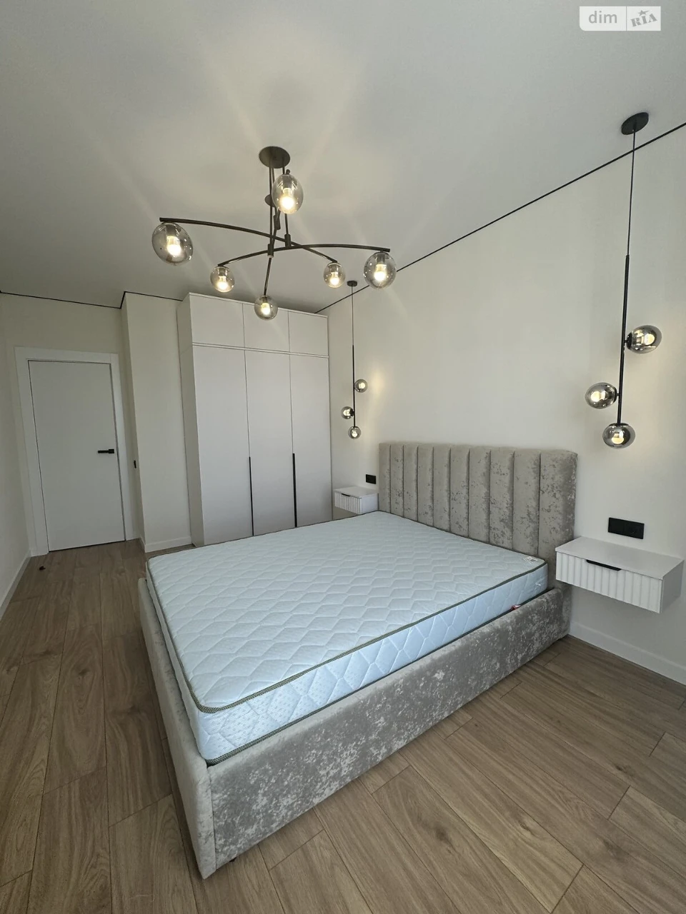 Apartment for Sale in Romanivka