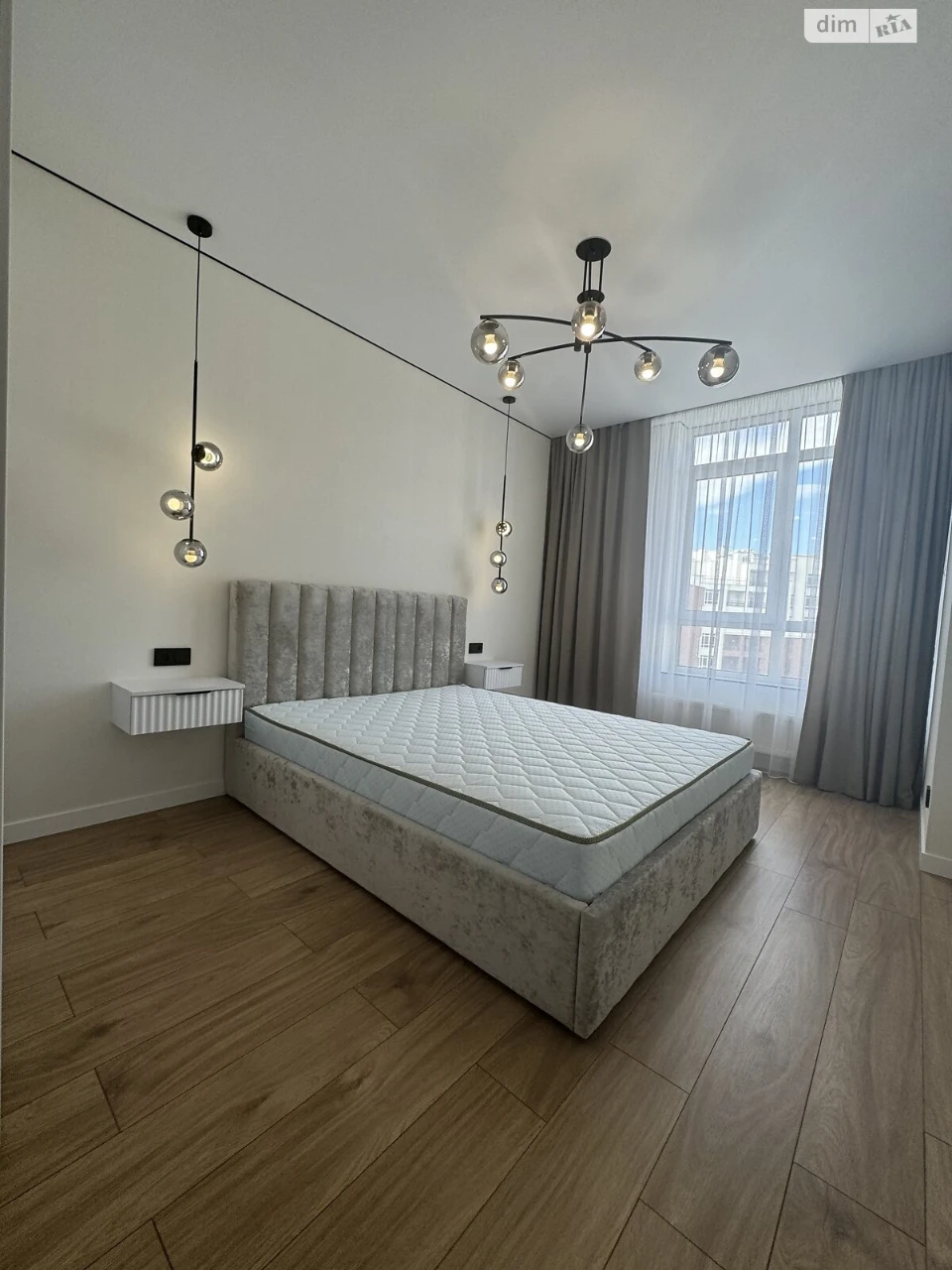 Apartment for Sale in Romanivka