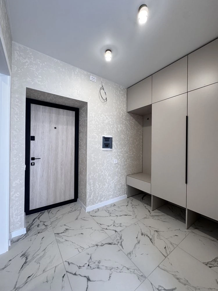 URGENT! Gas! Apartment with renovation, furniture, appliances! NO commission