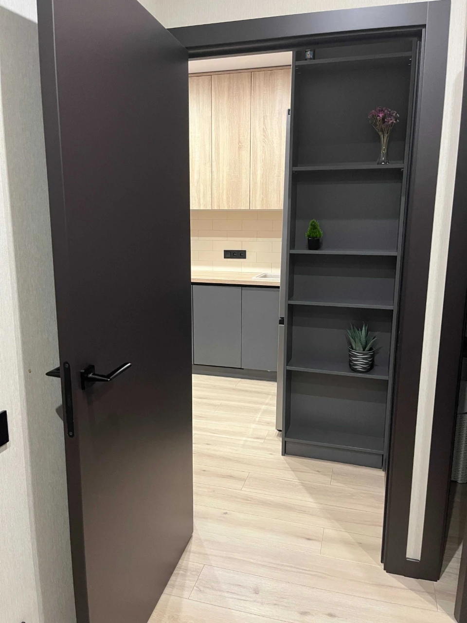 Owner | Synergy 3+ Residence | Gas | Furniture and appliances