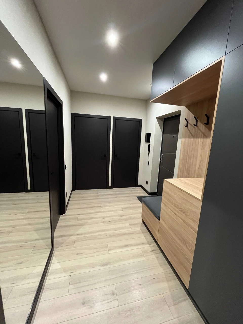 Owner | Synergy 3+ Residence | Gas | Furniture and appliances