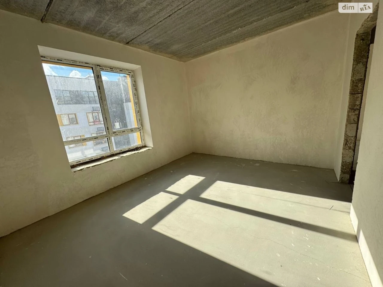 Sale Apartment Romaniwka