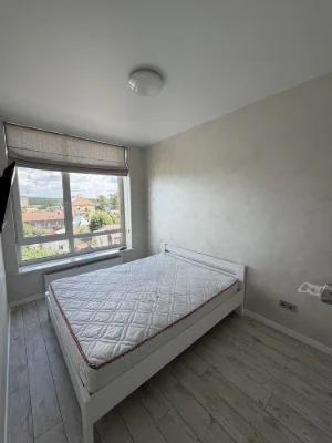 Продам 1-кімнатну квартиру, 38 м² з ремонтом, ЖК ДеЛюкс