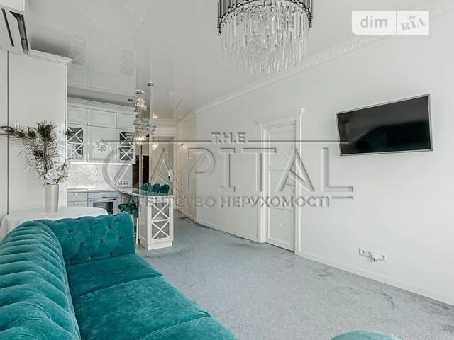 For sale 2-room apartment 71 sq. m. on Laboratornyi 7 • ID 346