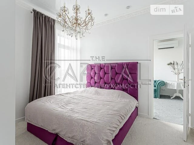 For sale 2-room apartment 71 sq. m. on Laboratornyi 7 • ID 346