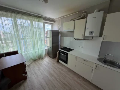 Продаж 1-квартири, мінімальне оформлення, газ